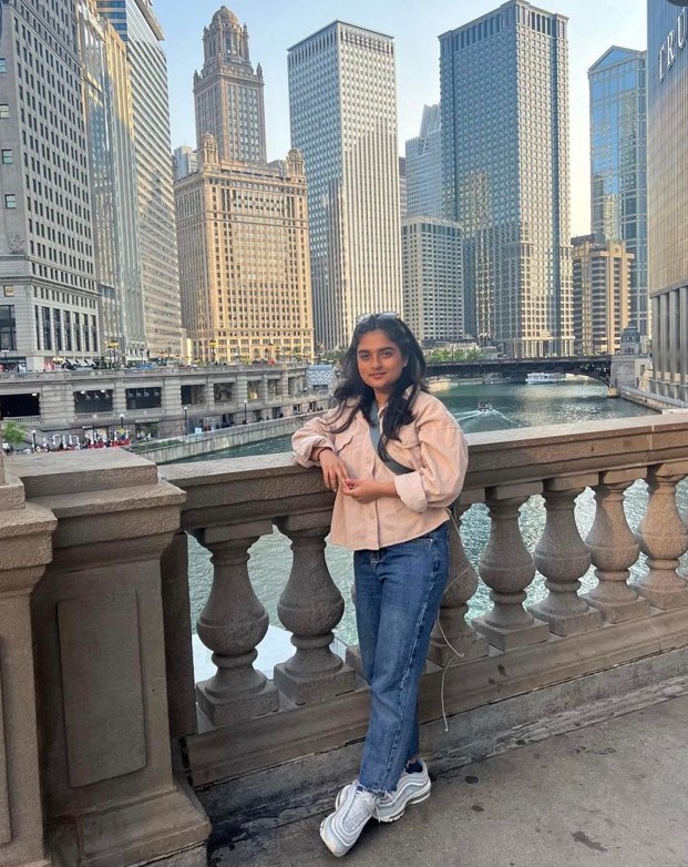 Drasti at the Chicago Riverwalk